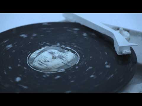 2’59” – Masbedo